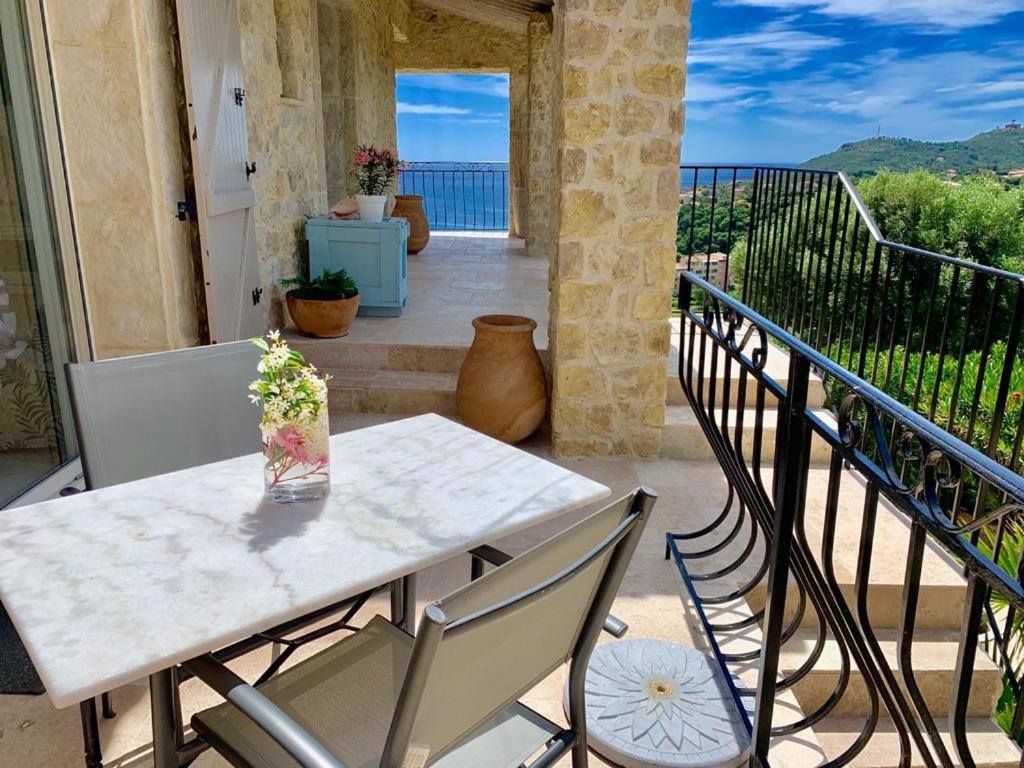 Saint-Raphaël Villa Grand Baie מראה חיצוני תמונה